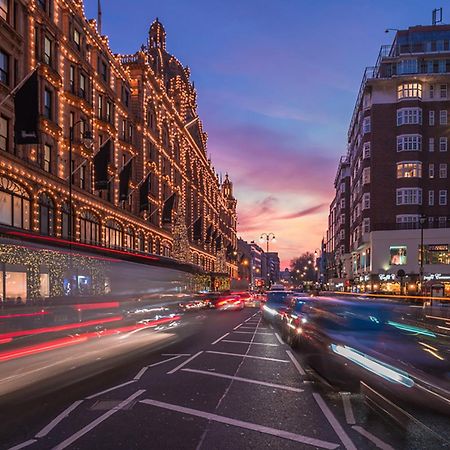 Modern Knightsbridge Apartment With Balcony Overlooking Harrods Prime Location Londra Esterno foto