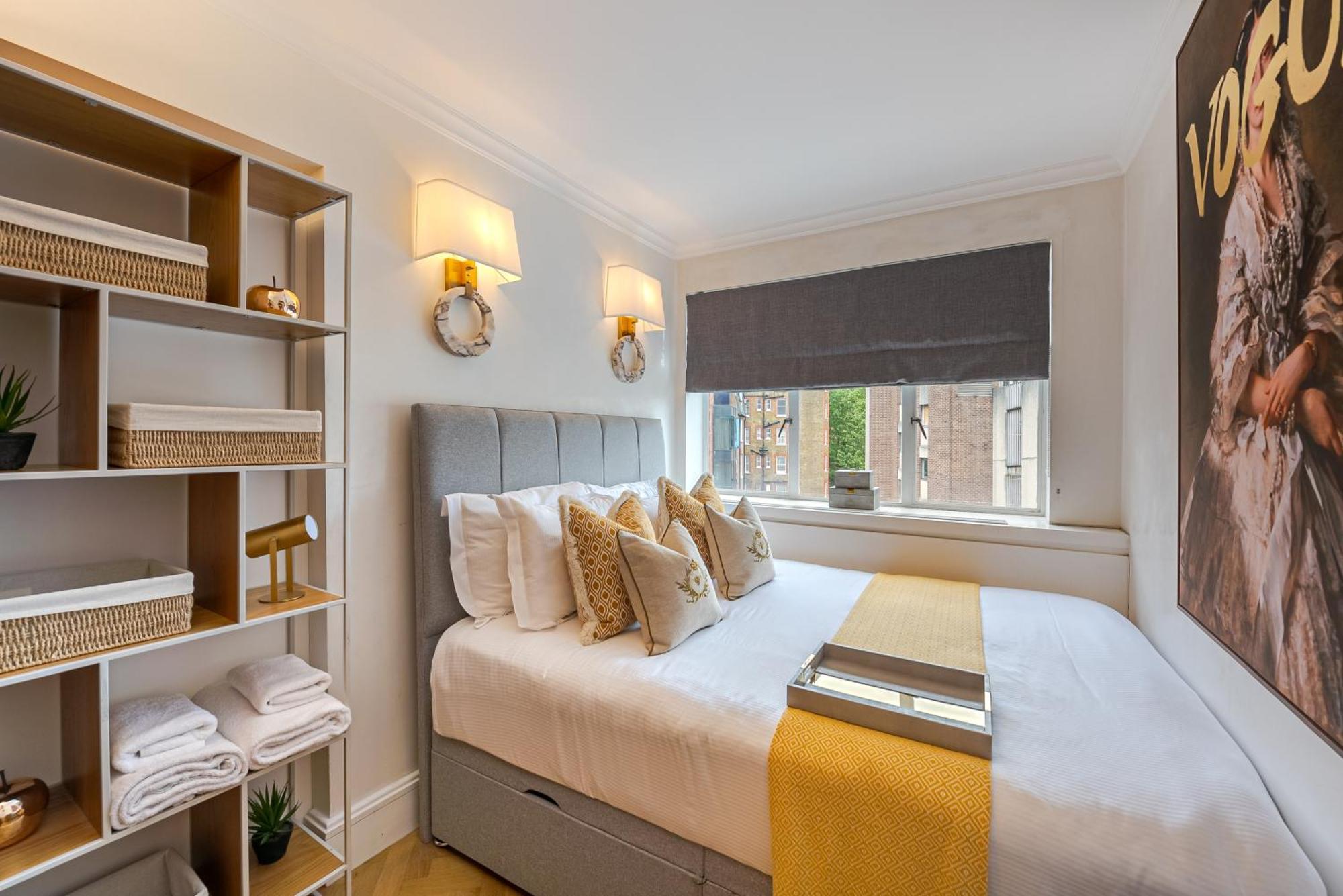 Modern Knightsbridge Apartment With Balcony Overlooking Harrods Prime Location Londra Esterno foto
